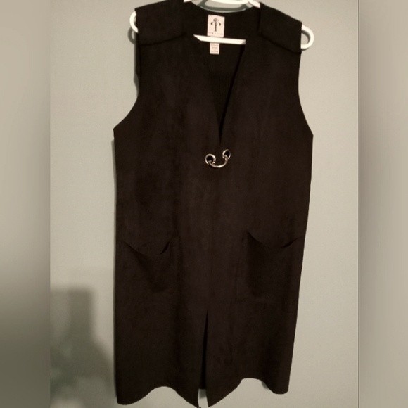 Rain And Rose Vest